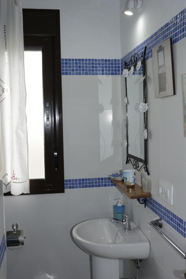 Chalet Mirlo كونيل ذي لا فرونتيرا المظهر الخارجي الصورة