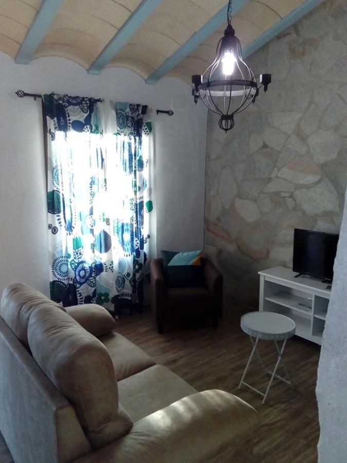 Chalet Mirlo كونيل ذي لا فرونتيرا المظهر الخارجي الصورة