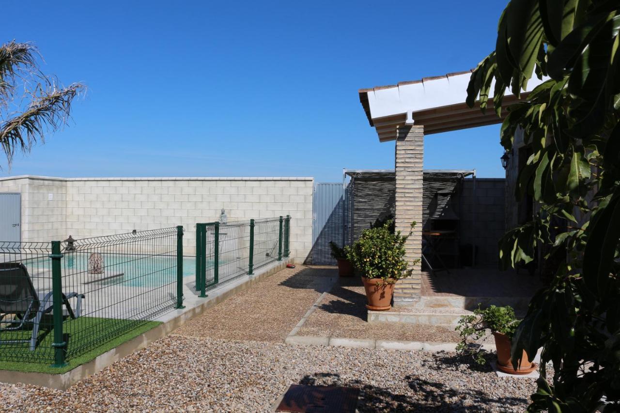 Chalet Mirlo كونيل ذي لا فرونتيرا المظهر الخارجي الصورة