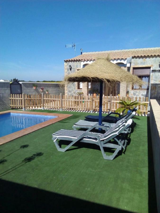Chalet Mirlo كونيل ذي لا فرونتيرا المظهر الخارجي الصورة